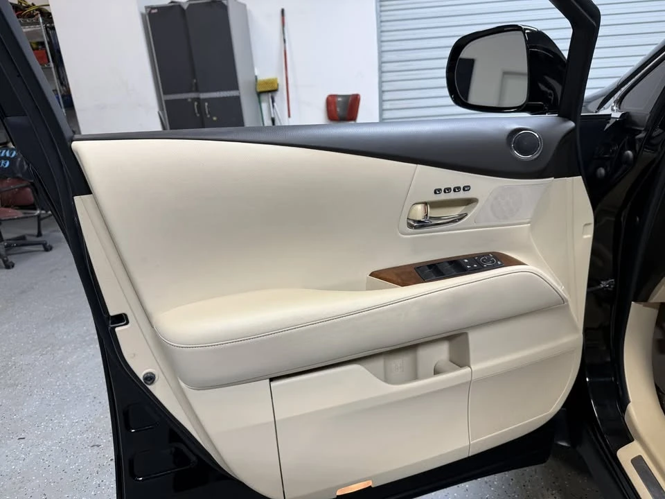 2013 Lexus RX 3rd Gen - Image 10 of 19