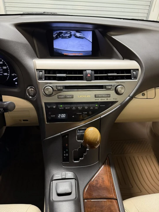2013 Lexus RX 3rd Gen - Image 16 of 19