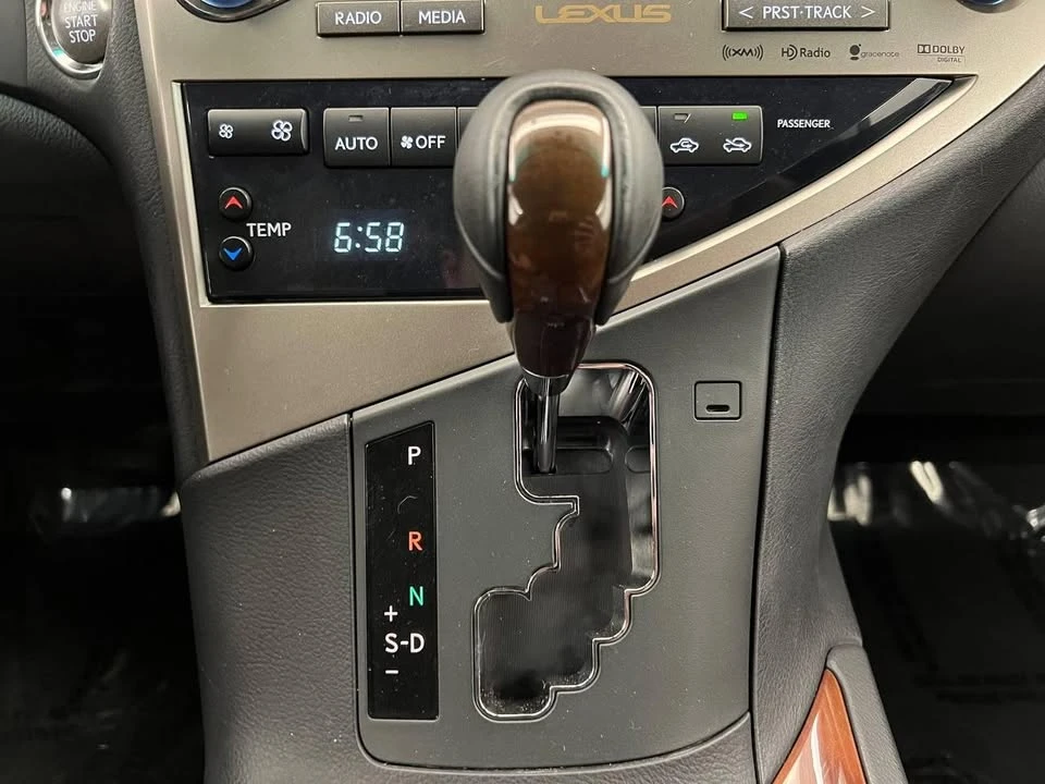 2013 Lexus RX 3rd Gen - Image 18 of 20