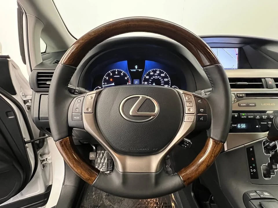 2013 Lexus RX 3rd Gen - Image 15 of 20