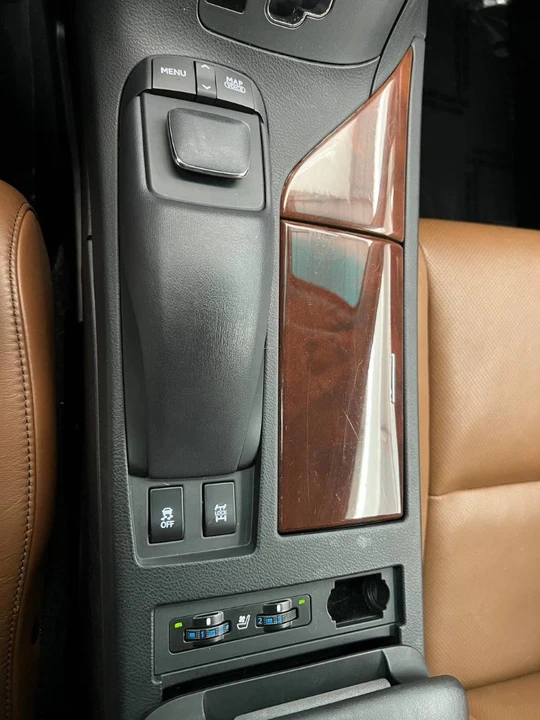 2013 Lexus RX 3rd Gen - Image 19 of 20