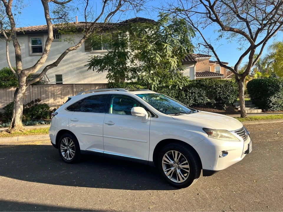 2013 Lexus RX 3rd Gen - Image 2 of 17