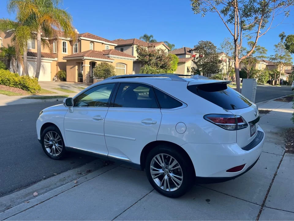 2013 Lexus RX 3rd Gen - Image 11 of 17