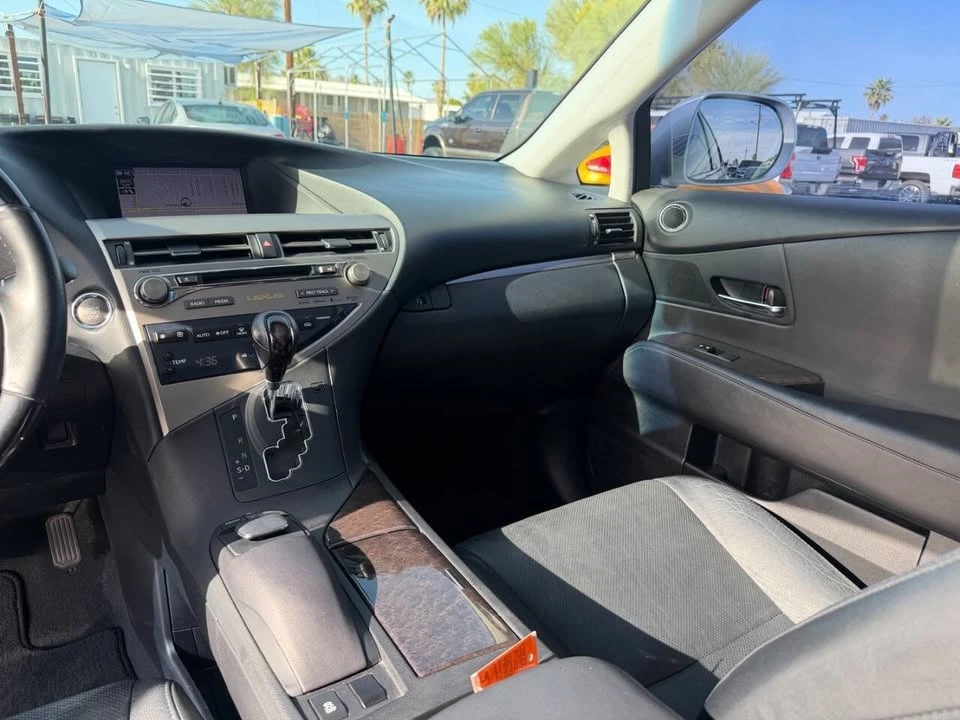 2013 Lexus RX 3rd Gen - Image 17 of 20