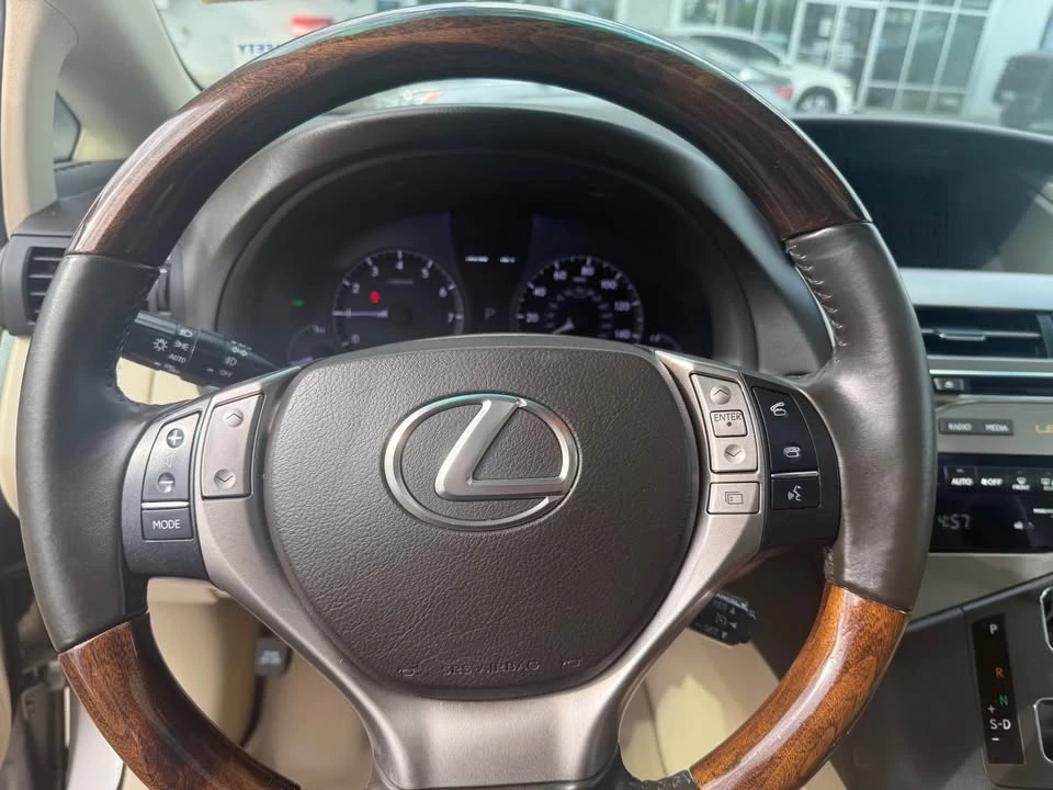 2013 Lexus RX 3rd Gen - Image 6 of 15