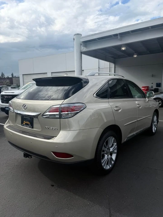 2013 Lexus RX 3rd Gen - Image 13 of 15