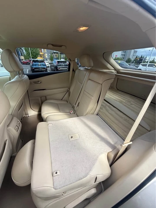 2013 Lexus RX 3rd Gen - Image 11 of 15
