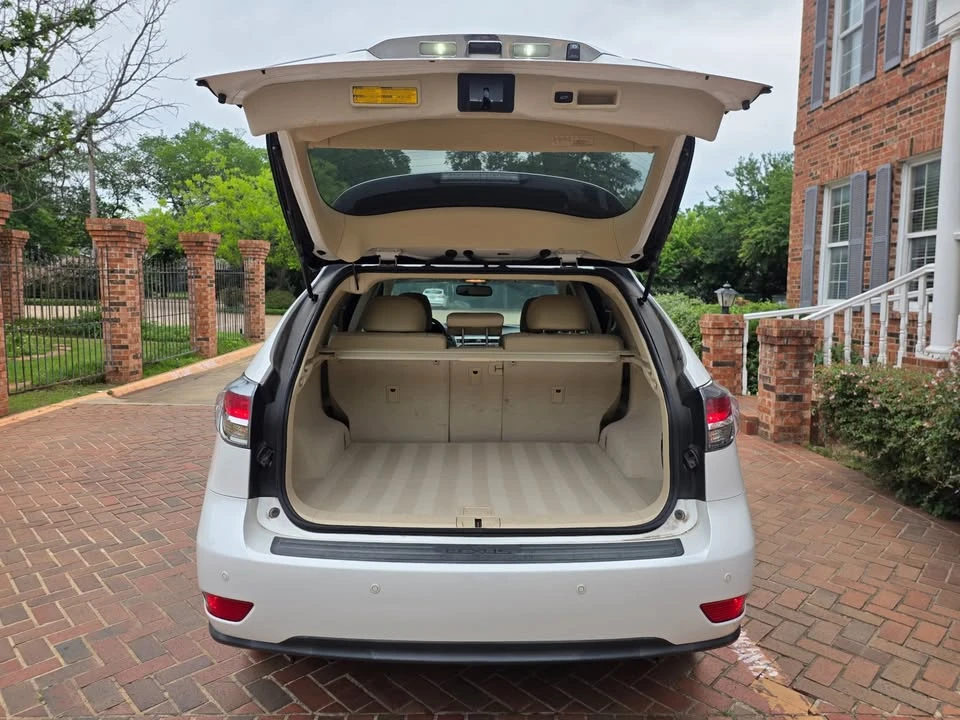 2013 Lexus RX 3rd Gen - Image 11 of 20