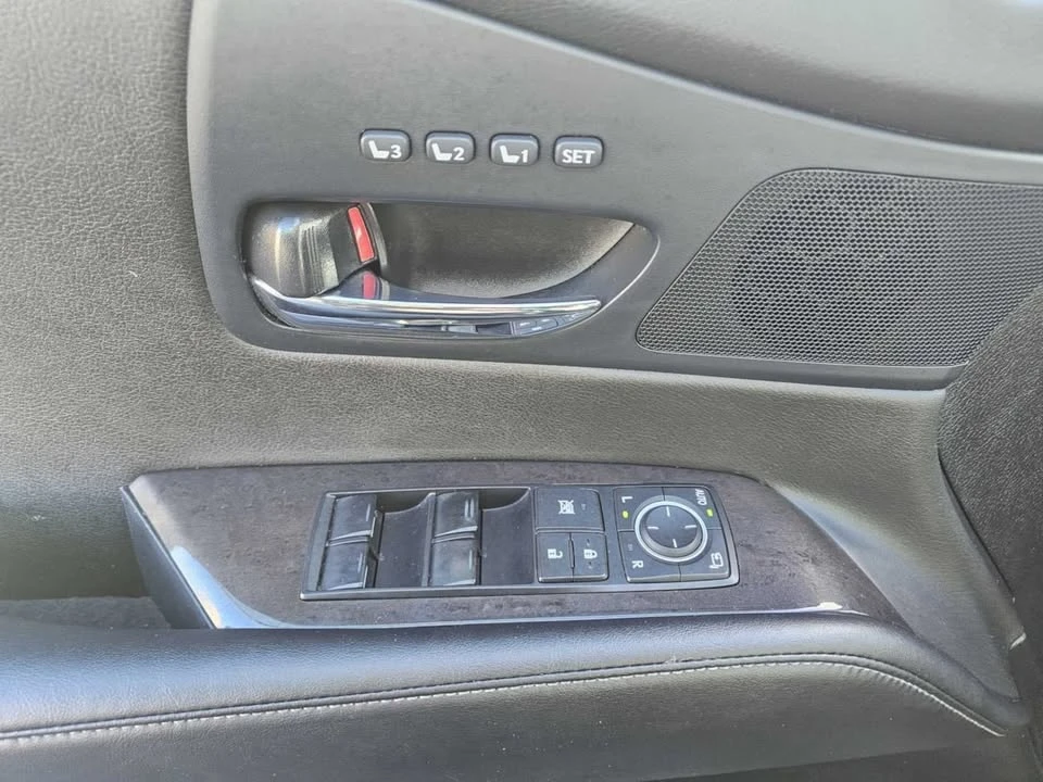 2013 Lexus RX 3rd Gen - Image 12 of 20