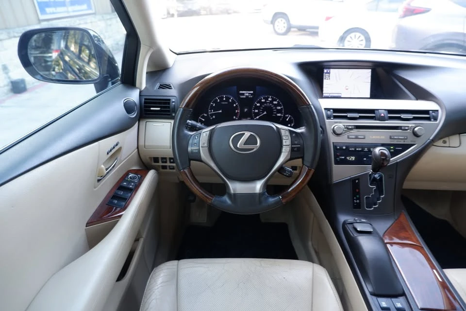 2013 Lexus RX 3rd Gen - Image 18 of 20