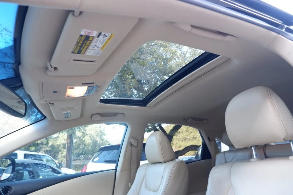 2013 Lexus RX 3rd Gen - Image 14 of 20