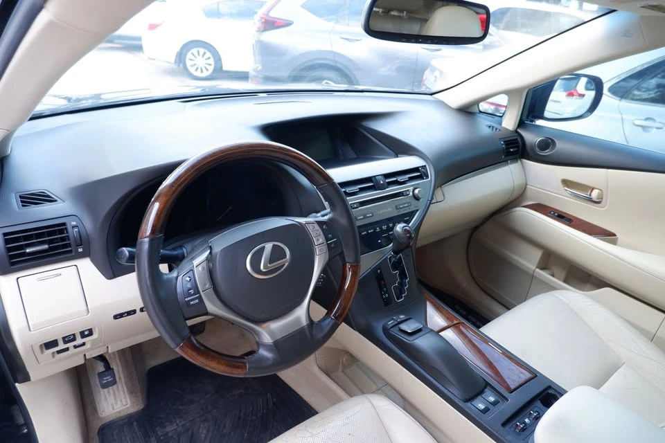 2013 Lexus RX 3rd Gen - Image 13 of 20