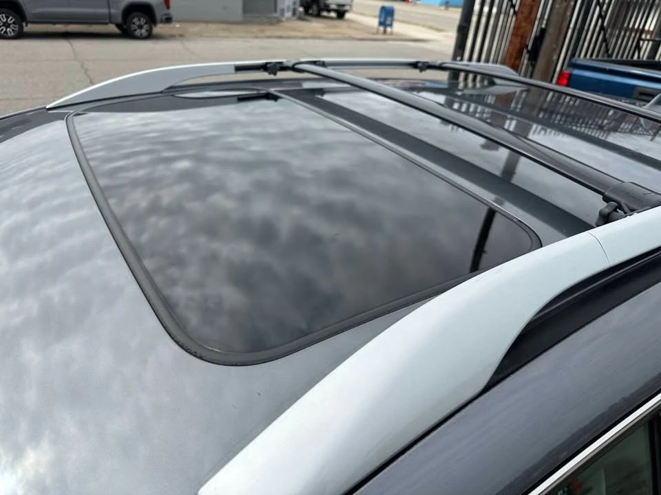 2013 Lexus RX 3rd Gen - Image 10 of 20