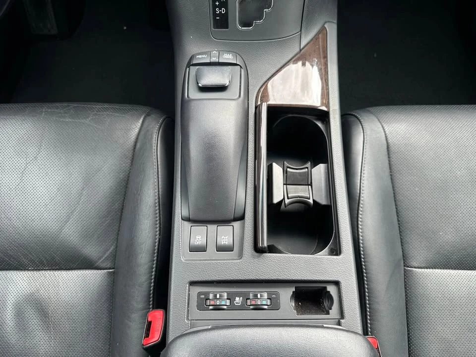 2013 Lexus RX 3rd Gen - Image 19 of 20