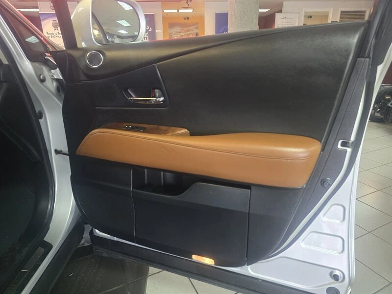 2013 Lexus RX 3rd Gen - Image 13 of 19