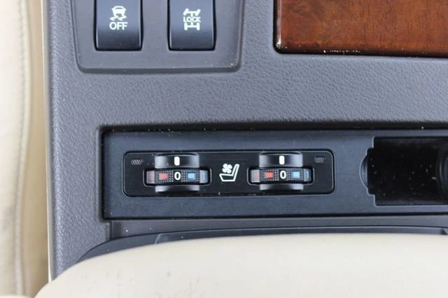 2013 Lexus RX 3rd Gen - Image 10 of 20