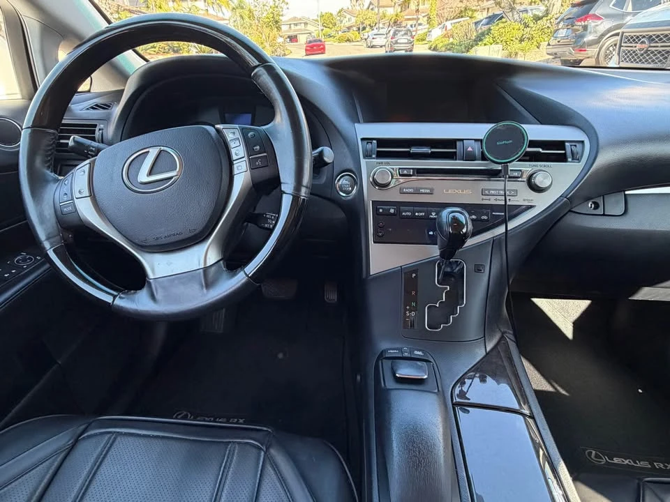 2013 Lexus RX 3rd Gen - Image 6 of 13