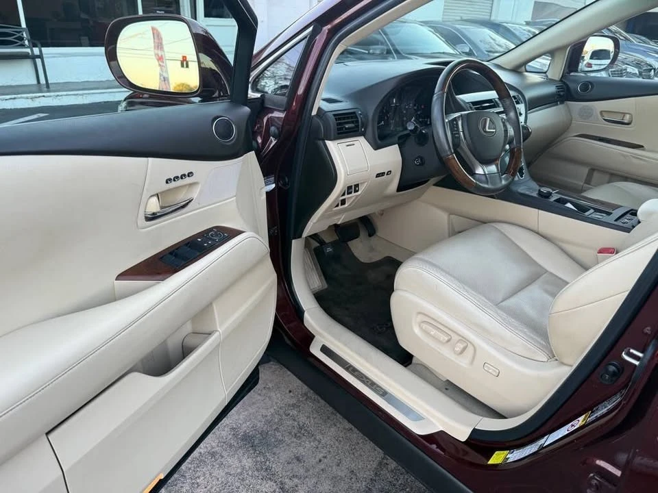 2013 Lexus RX 3rd Gen - Image 15 of 20