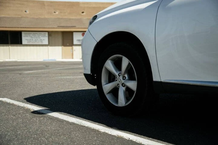 2013 Lexus RX 3rd Gen - Image 7 of 18