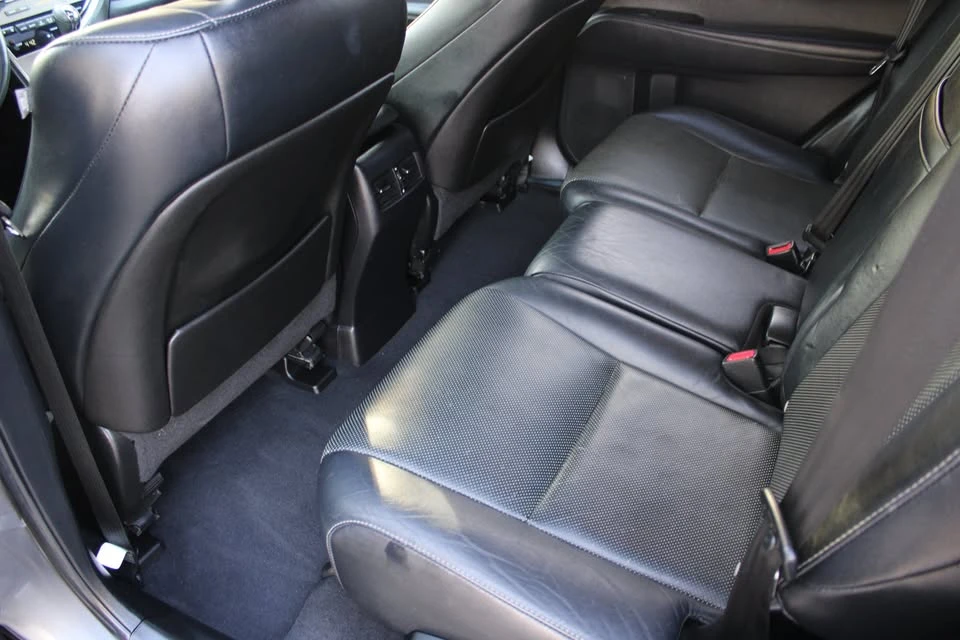 2013 Lexus RX 3rd Gen - Image 16 of 19