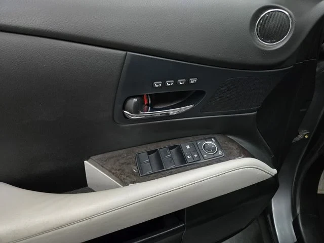 2013 Lexus RX 3rd Gen - Image 14 of 20