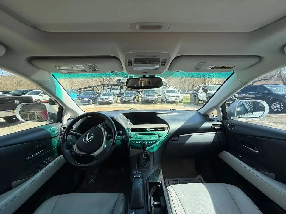 2013 Lexus RX 3rd Gen - Image 15 of 16