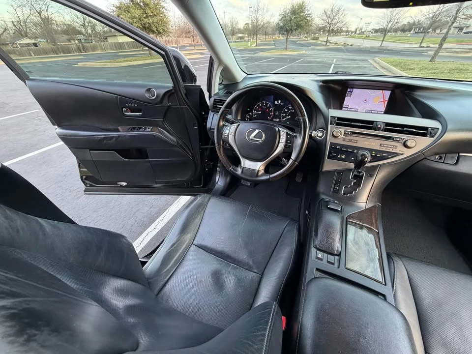 2013 Lexus RX 3rd Gen - Image 10 of 20