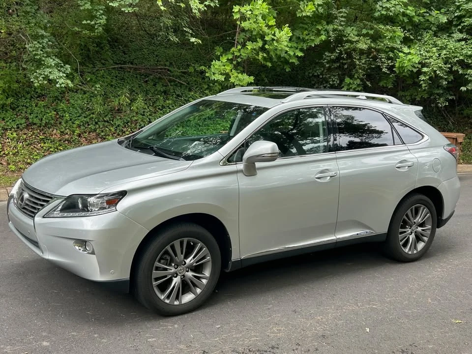 2013 Lexus RX 3rd Gen - Image 2 of 19