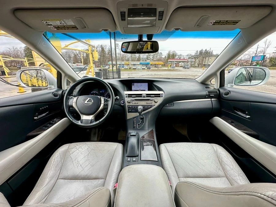 2013 Lexus RX 3rd Gen - Image 12 of 16
