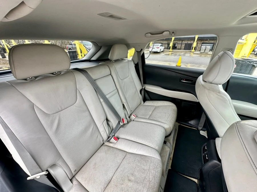 2013 Lexus RX 3rd Gen - Image 11 of 16