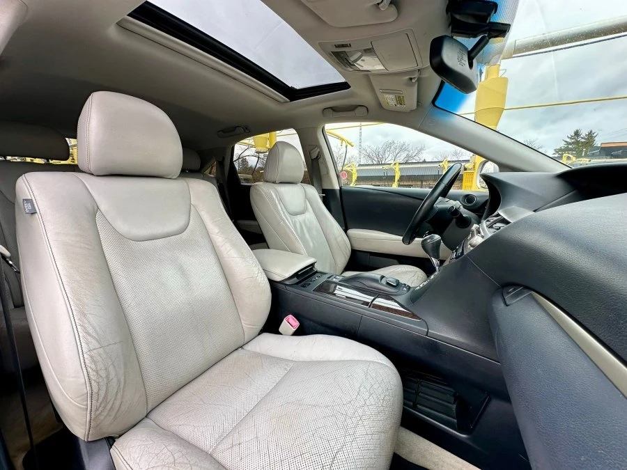 2013 Lexus RX 3rd Gen - Image 14 of 16