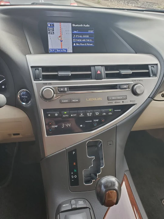 2013 Lexus RX 3rd Gen - Image 11 of 12