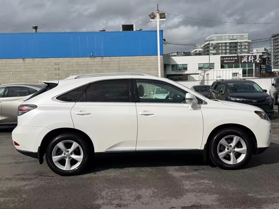 2013 Lexus RX 3rd Gen - Image 2 of 11