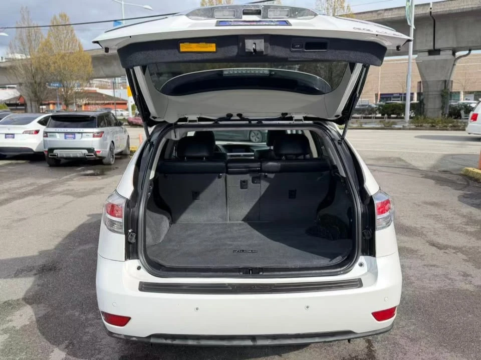 2013 Lexus RX 3rd Gen - Image 8 of 11