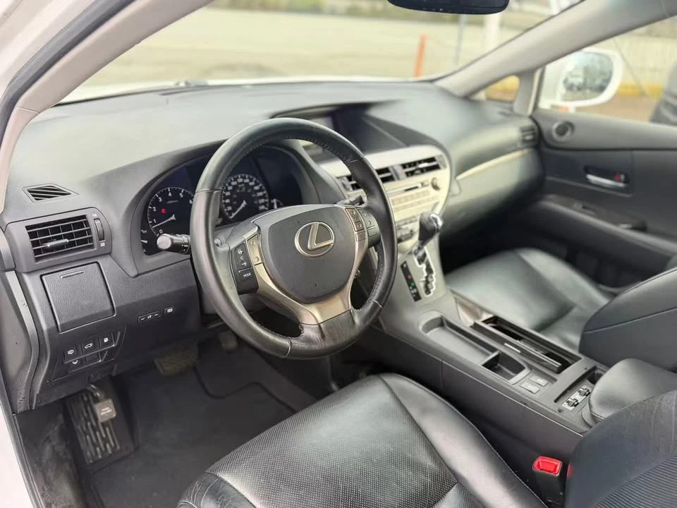 2013 Lexus RX 3rd Gen - Image 5 of 10