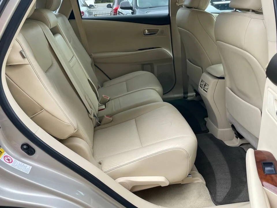 2013 Lexus RX 3rd Gen - Image 10 of 19