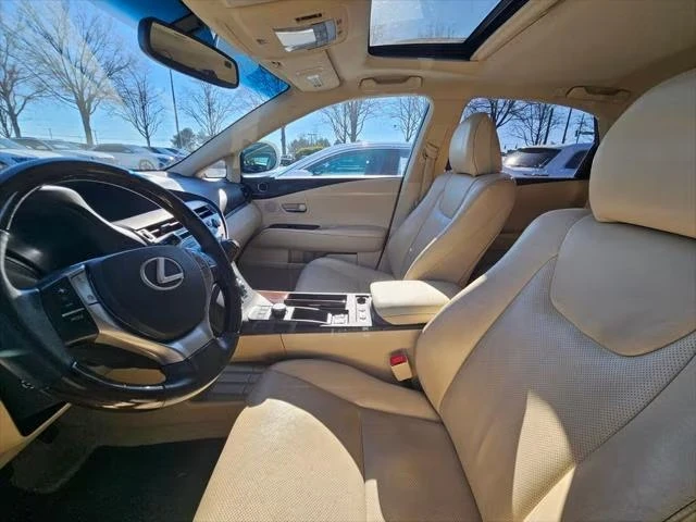 2013 Lexus RX 3rd Gen - Image 7 of 10