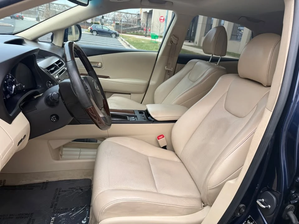 2013 Lexus RX 3rd Gen - Image 16 of 19
