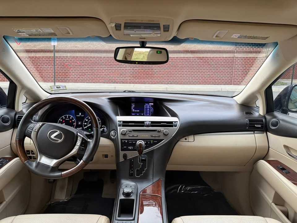 2013 Lexus RX 3rd Gen - Image 17 of 19