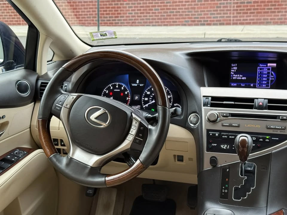 2013 Lexus RX 3rd Gen - Image 17 of 20