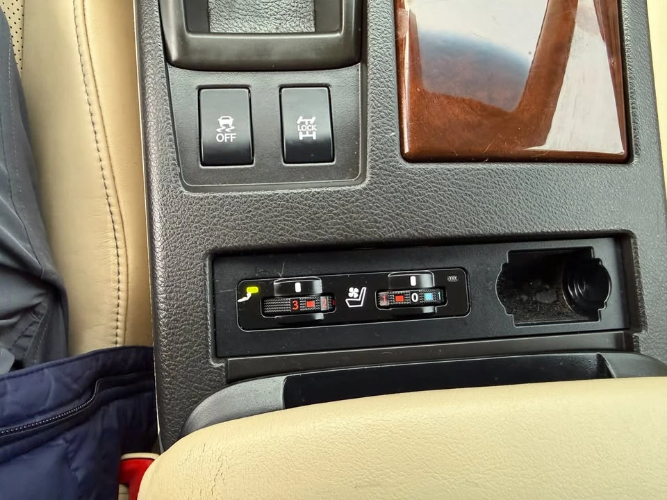 2013 Lexus RX 3rd Gen - Image 19 of 20