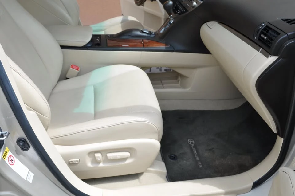 2013 Lexus RX 3rd Gen - Image 9 of 20
