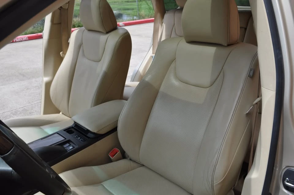 2013 Lexus RX 3rd Gen - Image 16 of 20