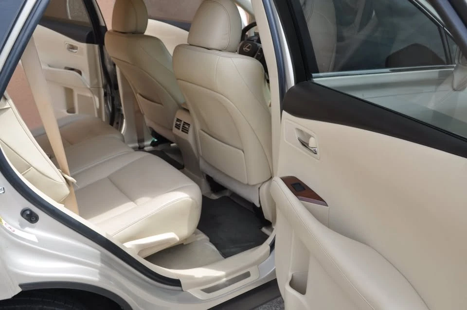 2013 Lexus RX 3rd Gen - Image 13 of 19