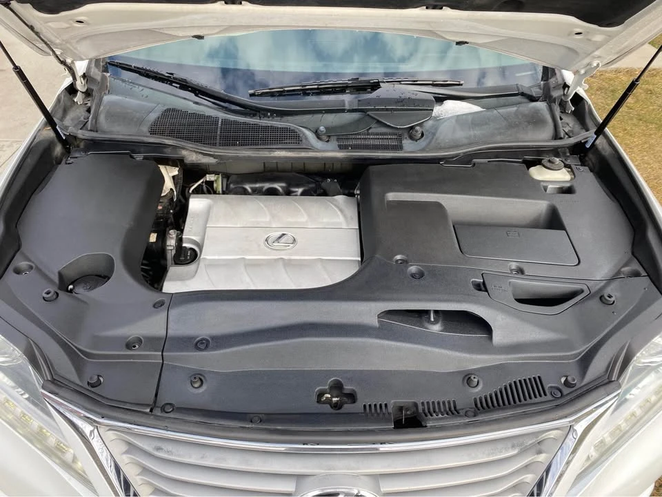 2013 Lexus RX 3rd Gen - Image 16 of 17