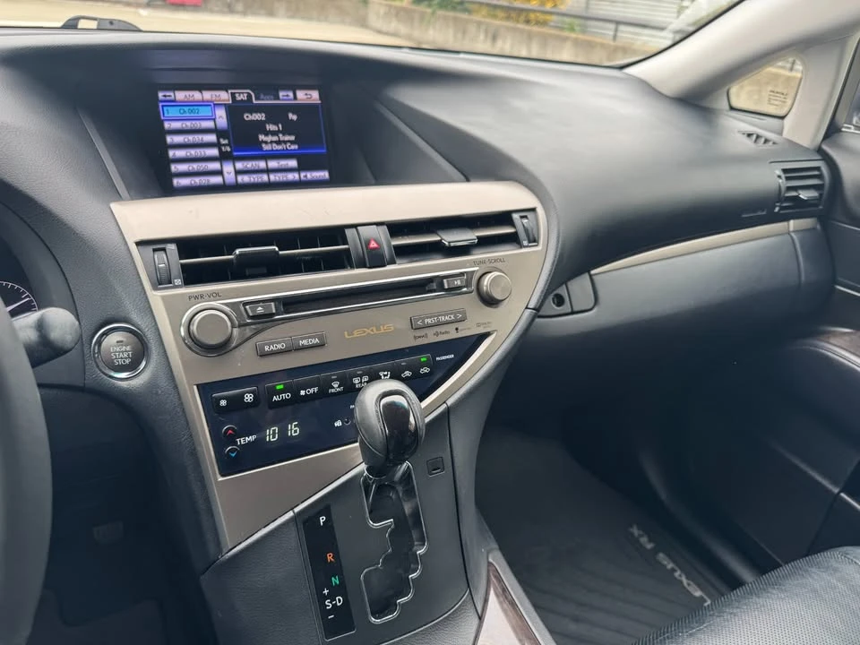 2013 Lexus RX 3rd Gen - Image 12 of 19