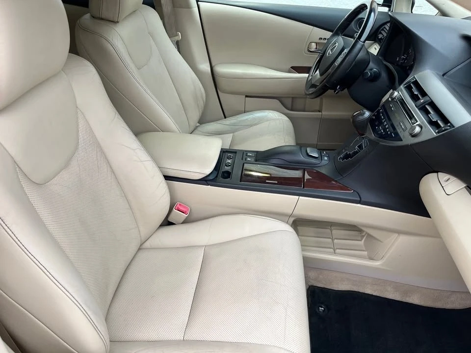 2013 Lexus RX 3rd Gen - Image 17 of 20