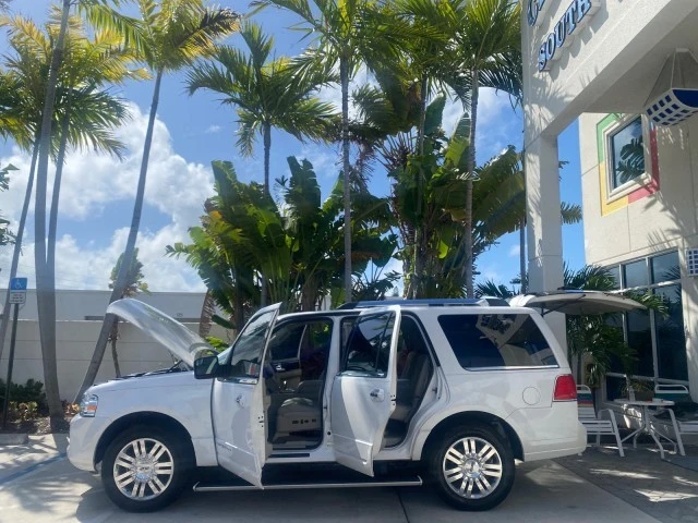 2013 Lincoln Navigator 3rd Gen - Image 9 of 21