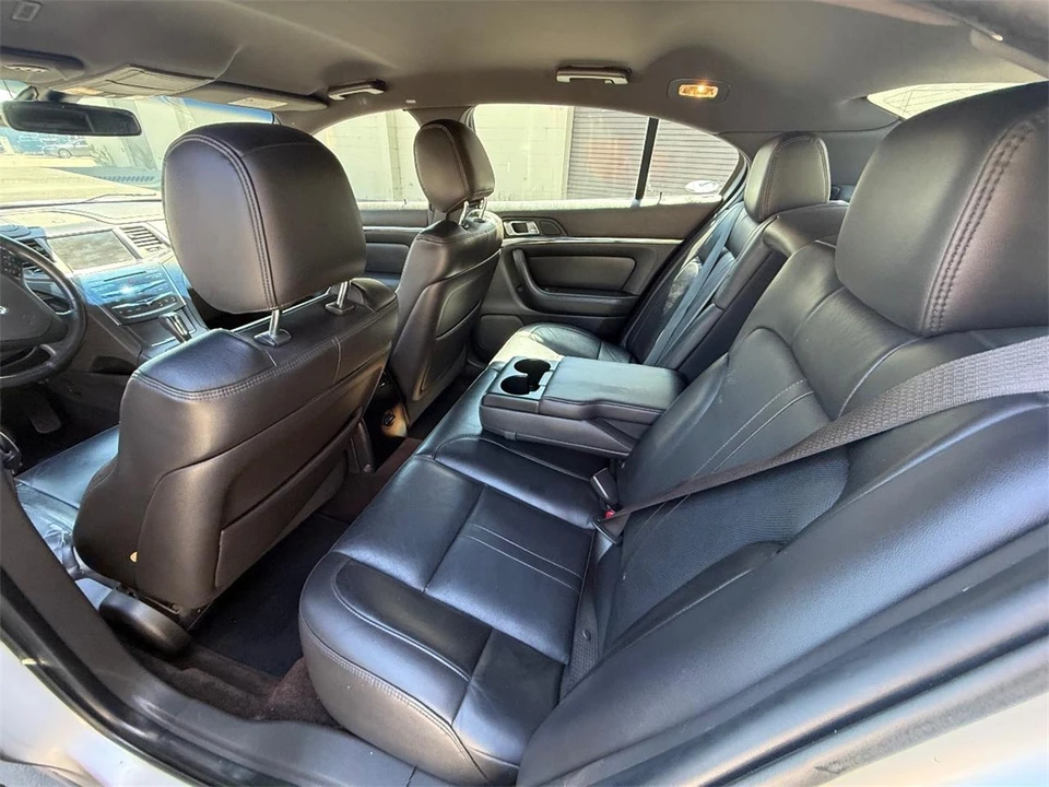 2013 Lincoln MKS - Image 17 of 27