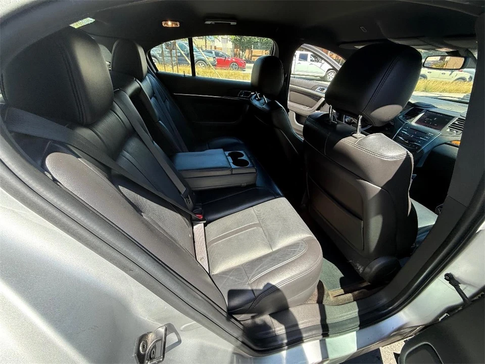 2013 Lincoln MKS - Image 18 of 27